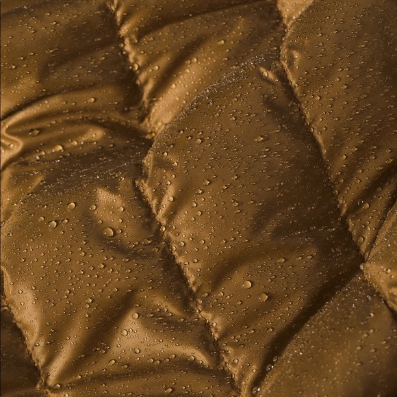 Lululemon Siffra Filled Half Zip - Picture 6 of 6